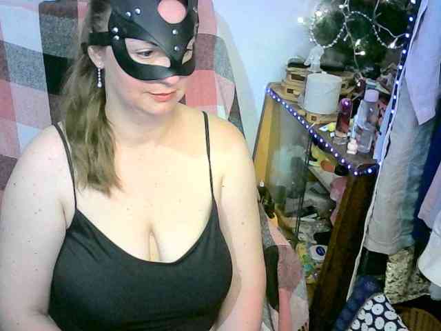 GoldenFisha webcam