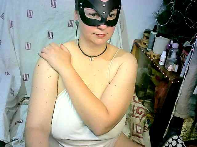 GoldenFisha webcam