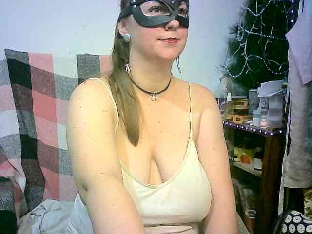 GoldenFisha webcam