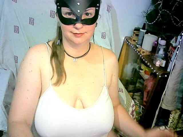 GoldenFisha webcam