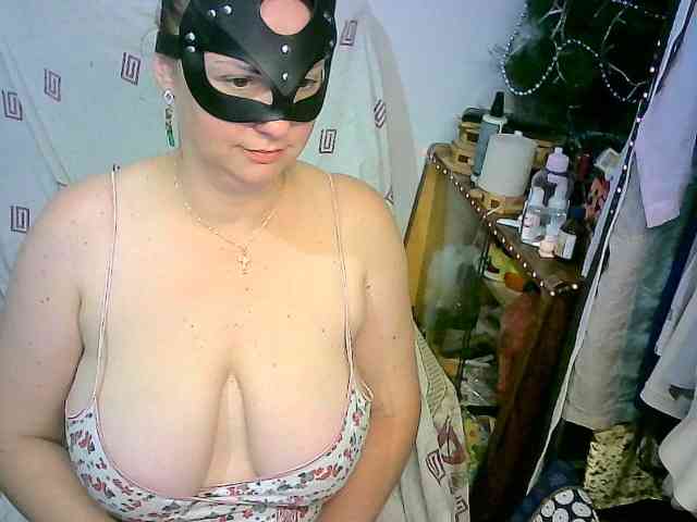 GoldenFisha webcam