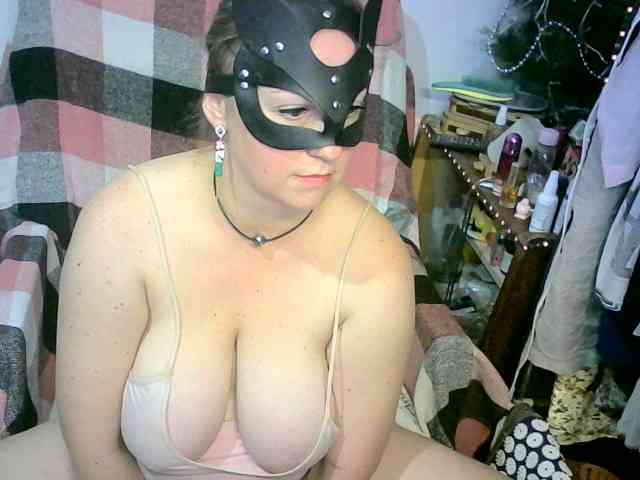 GoldenFisha webcam