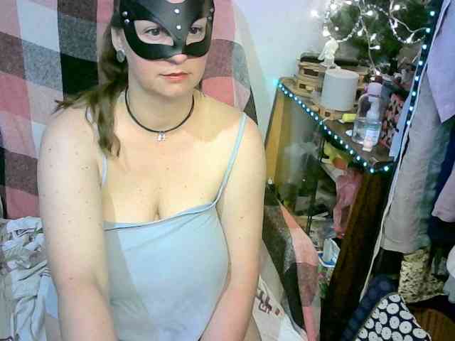 GoldenFisha webcam