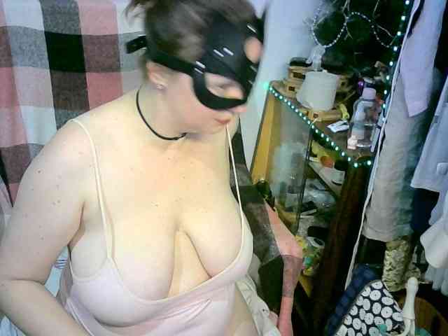 GoldenFisha webcam
