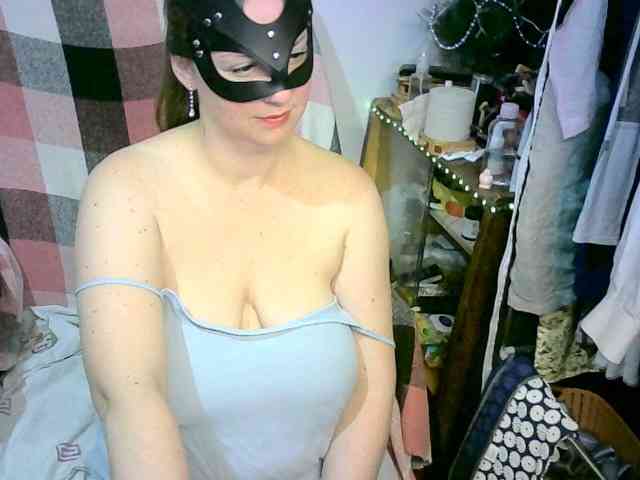 GoldenFisha webcam