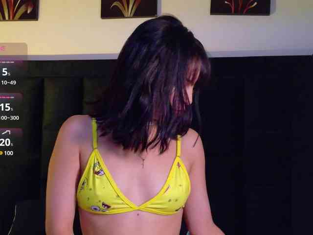 hornylittleanny webcam