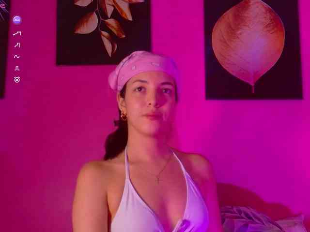 hornylittleanny