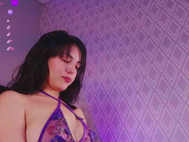 hornylittleanny webcam