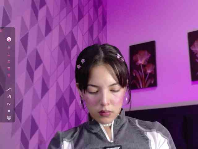 hornylittleanny