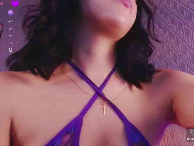 hornylittleanny webcam