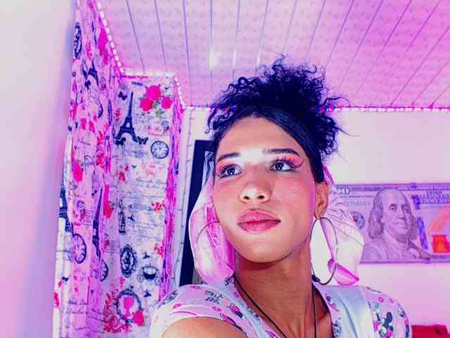 kataleyapartytra... Live Webcam on BongaCams
