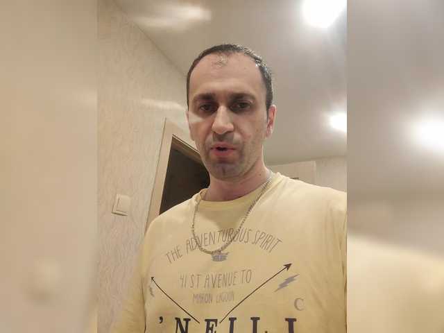 MollyDave's BongaCams profile