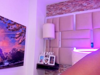 ShaniaBrown Porn Show