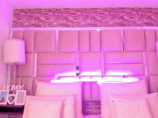 ShaniaBrown ShaniaBrown