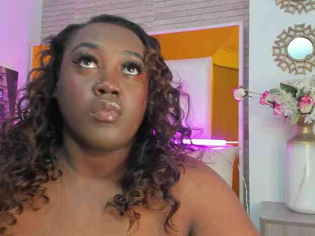 ShaniaBrown ShaniaBrown