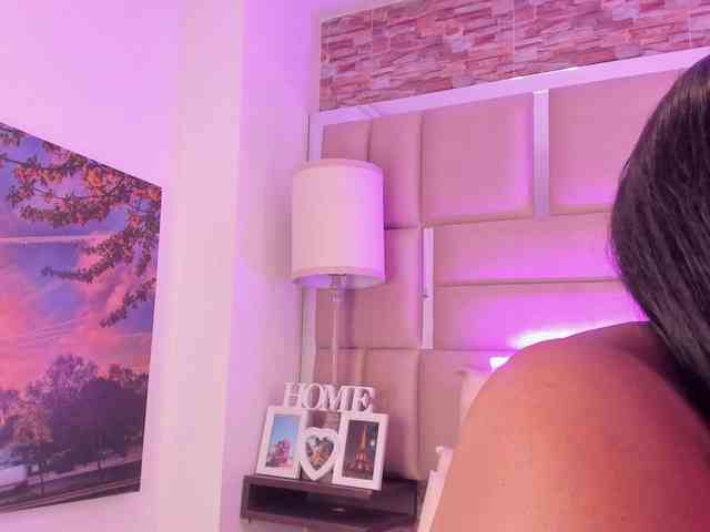 ShaniaBrown ShaniaBrown