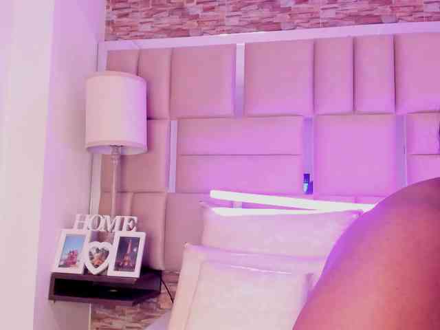 ShaniaBrown ShaniaBrown