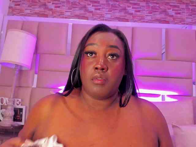 ShaniaBrown ShaniaBrown