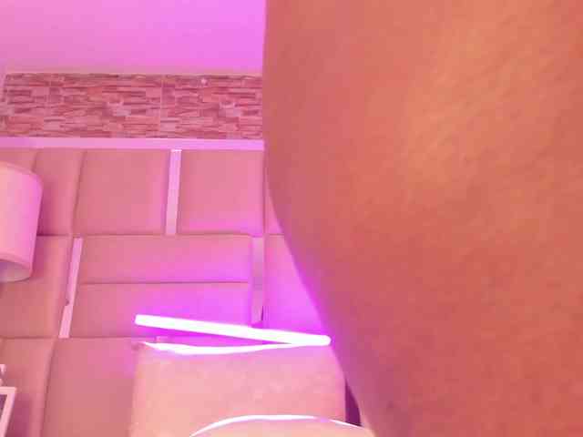 ShaniaBrown ShaniaBrown