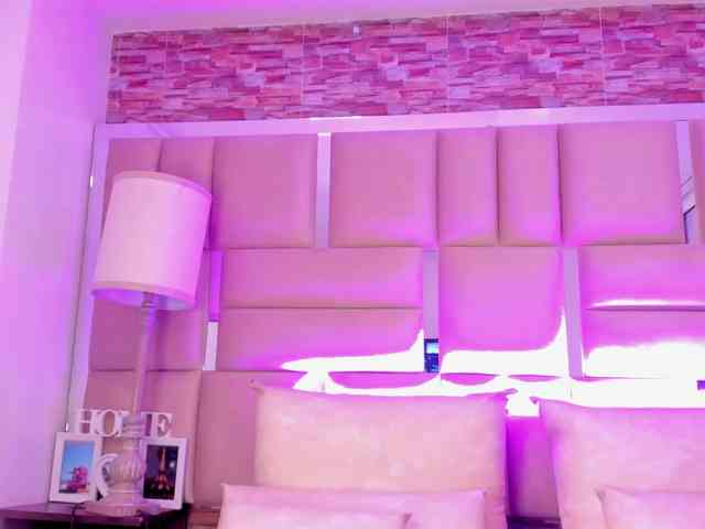 ShaniaBrown ShaniaBrown