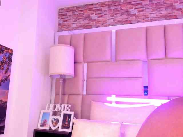 ShaniaBrown ShaniaBrown