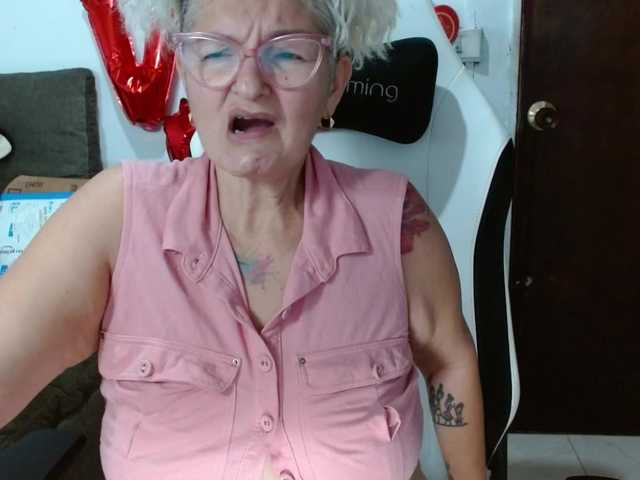 bety-cum3's BongaCams show and profile