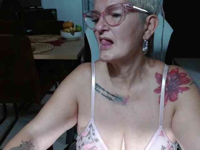 bety-cum3 webcam
