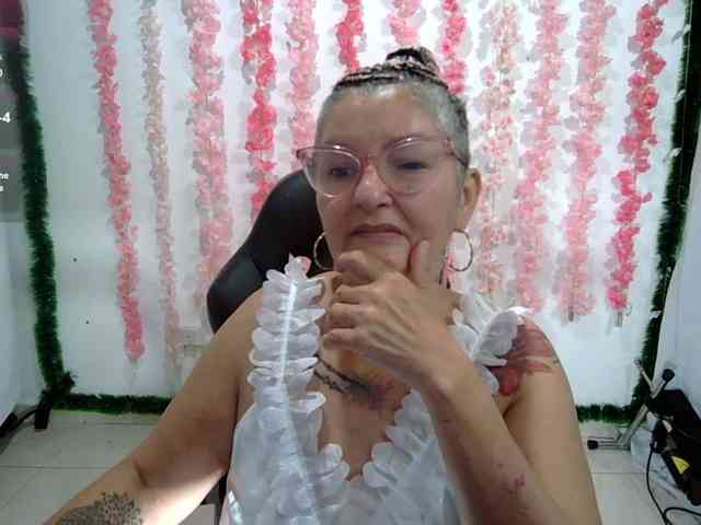 bety-cum3 webcam