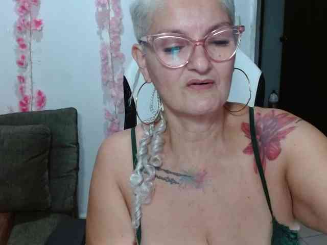 bety-cum3 webcam