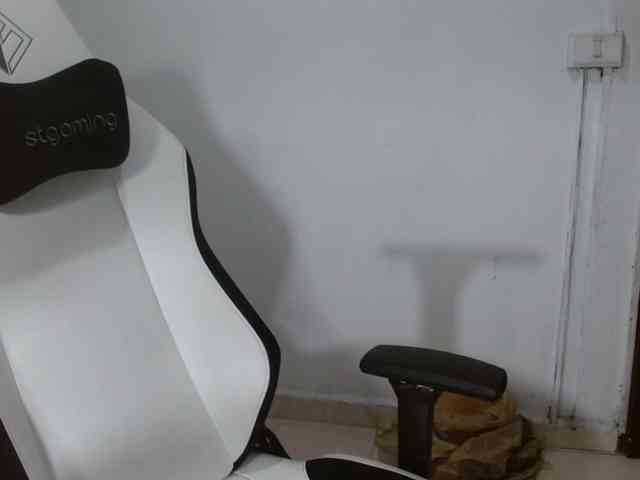 bety-cum3 Live Webcam on BongaCams