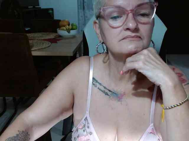 bety-cum3 webcam