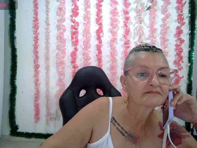bety-cum3 webcam