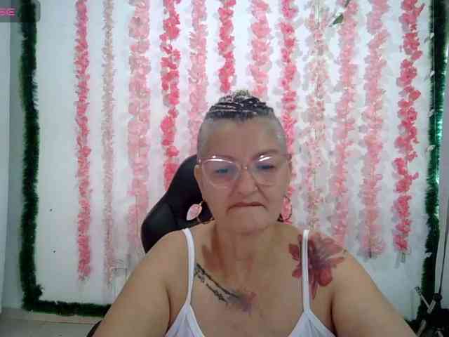 bety-cum3 webcam