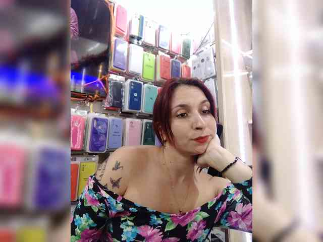 Paularios12 webcam