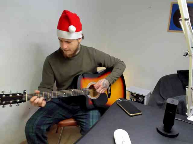 Layneinchains Layneinchains