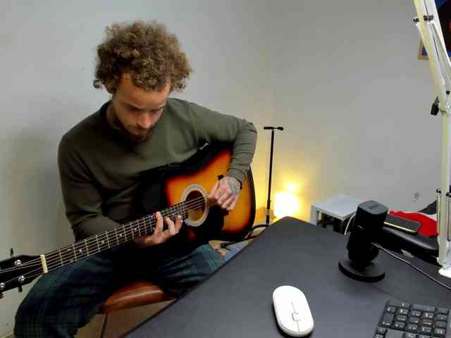 Layneinchains Layneinchains