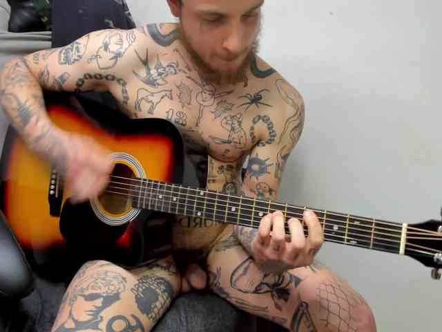 Layneinchains Layneinchains