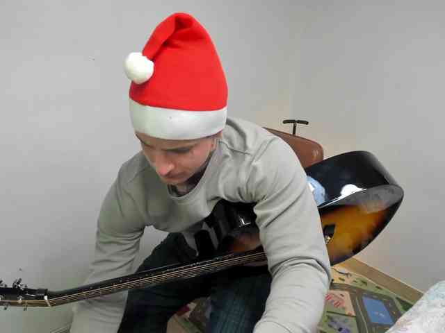 Layneinchains Layneinchains