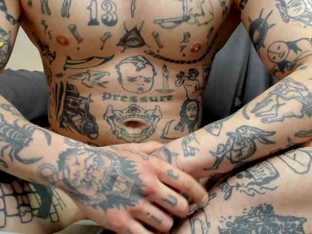 Layneinchains Layneinchains