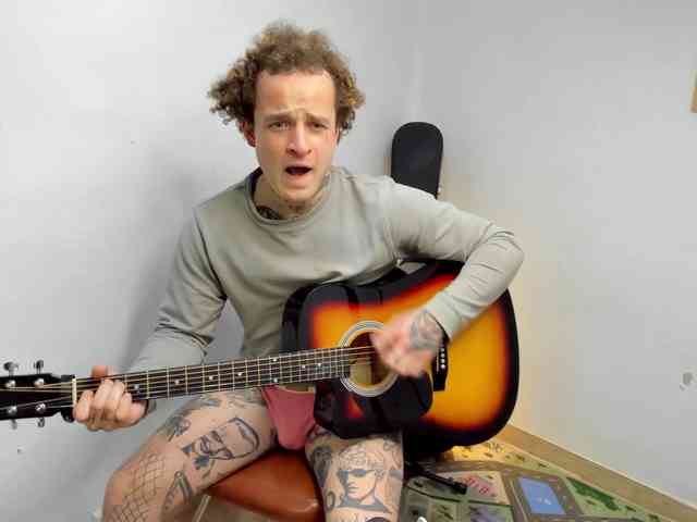 Layneinchains Layneinchains