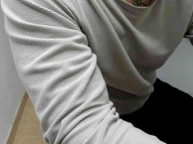 Layneinchains Layneinchains