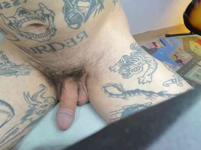 Layneinchains Layneinchains