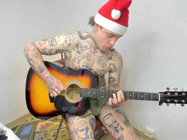 Layneinchains Layneinchains