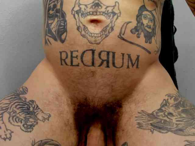 Layneinchains Layneinchains