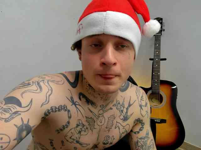 Layneinchains Layneinchains