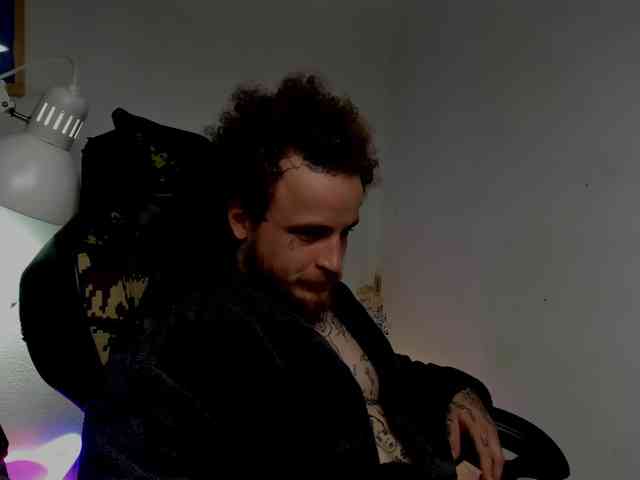 Layneinchains Layneinchains