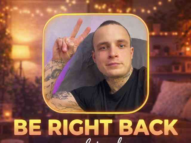 Layneinchains Layneinchains