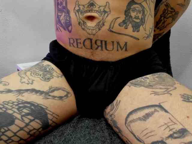 Layneinchains Layneinchains