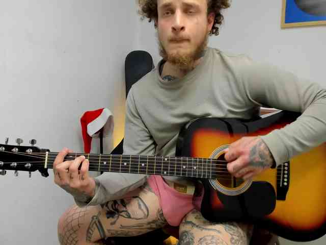 Layneinchains Layneinchains