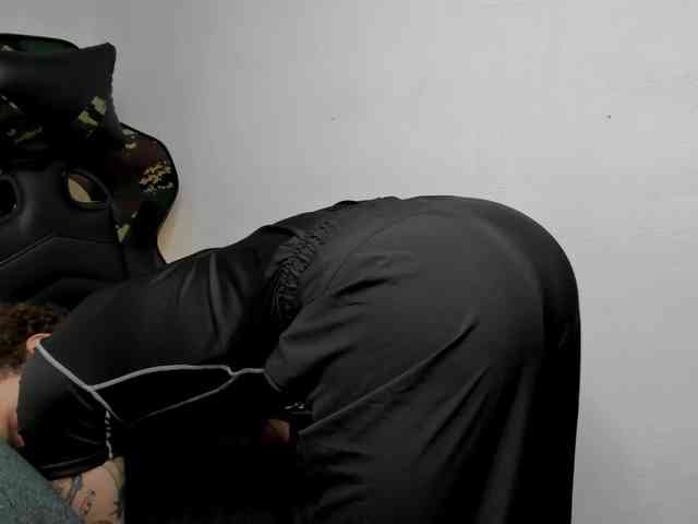 Layneinchains Layneinchains